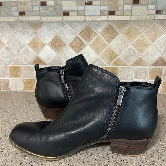 Lucky Brand Women’s Basel Leather Black Bootie in Size 10W - Picture 5 of 10